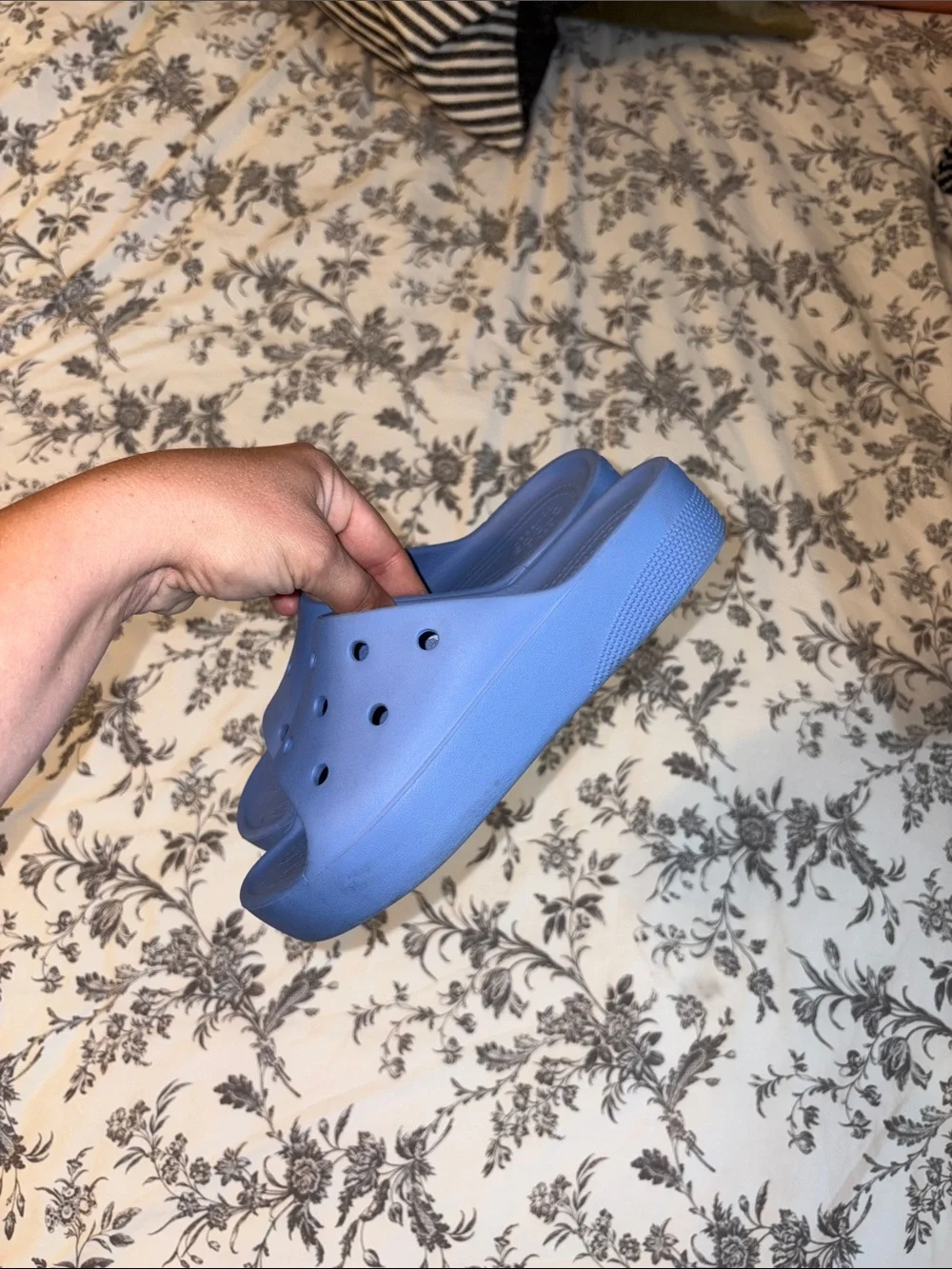 CROCS platform - Kids Blue Slide Sandals